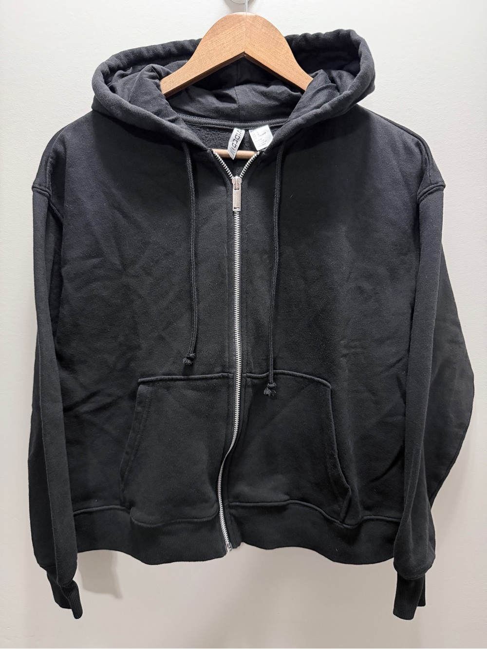 Divided by H&M Black Zip-Up Hoodie Sweatshirt Size Large 21x23